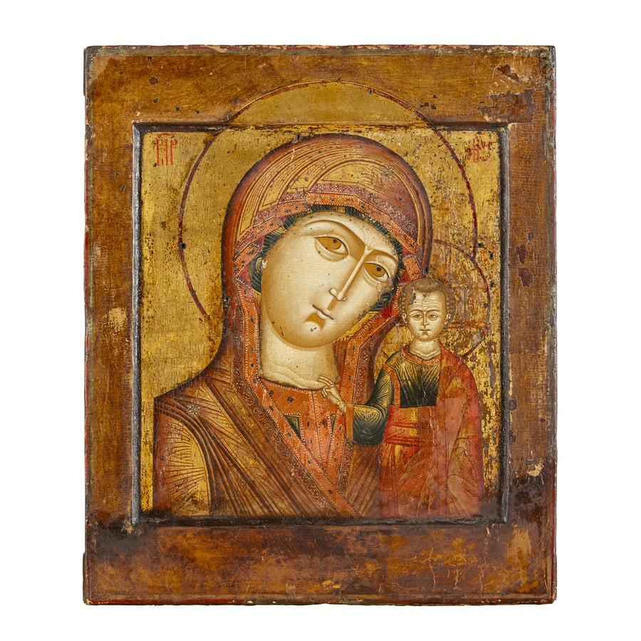 ICONA RUSSA RAFFIGURANTE LA VERGINE DI KAZAN,: XVIII-XIX SECOLO Tempera su tavola; restauri e mancanze cm 33x28 A RUSSIAN ICON OF THE VIRGIN OF KAZAN, 18TH-19TH CENTURY; RESTORATIONS AND LOSSES