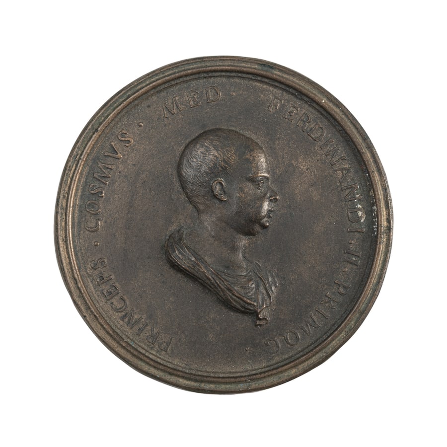 MEDAGLIE ITALIANE. COSIMO (o COSIMINO) DE' MEDICI: (1639) Opus Antonio Selvi. Serie Medicea. Fusione in bronzo 137 gr. 86,5 mm. D: Busto infantile a destra con veste drappeggiata. Intorno PRINCEPS. COSIMVS. MED. FERDINANDI. II. PRIMOG. R: Scritta in q