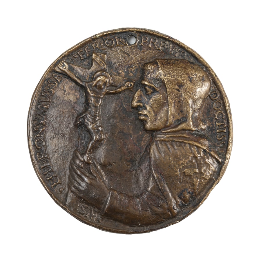 MEDAGLIE ITALIANE. GIROLAMO SAVONAROLA (1452-1498): Opus Niccolò di Sforzore Spinelli detto Niccolò Fiorentino. Fusione in bronzo 169 gr. 90 mm. D: Busto a sinistra con cappuccio, tiene un crocifisso nella mano sinistra. Intorno .HIERONYMVS. 