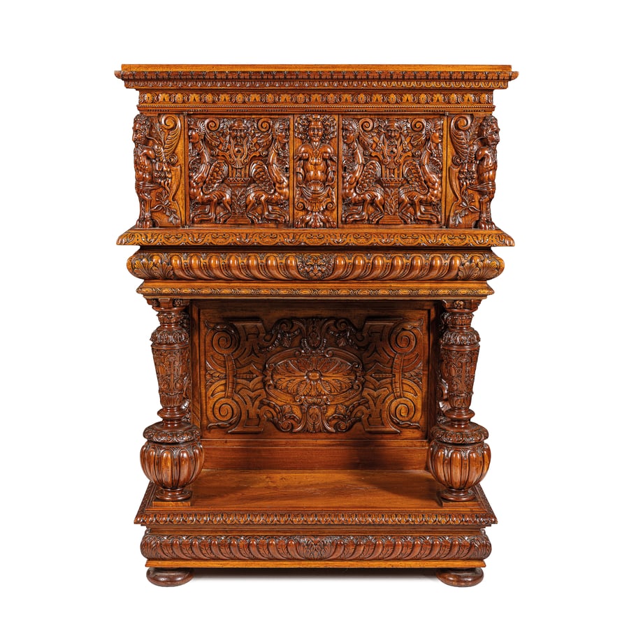 STIPO-CREDENZA IN LEGNO DI NOCE SCOLPITO E PATINATO, (1 of 6)