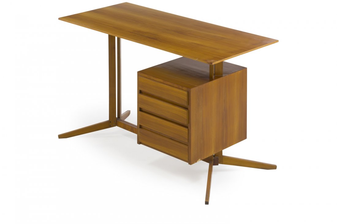 AN ITALIAN DESK (1 of 1)