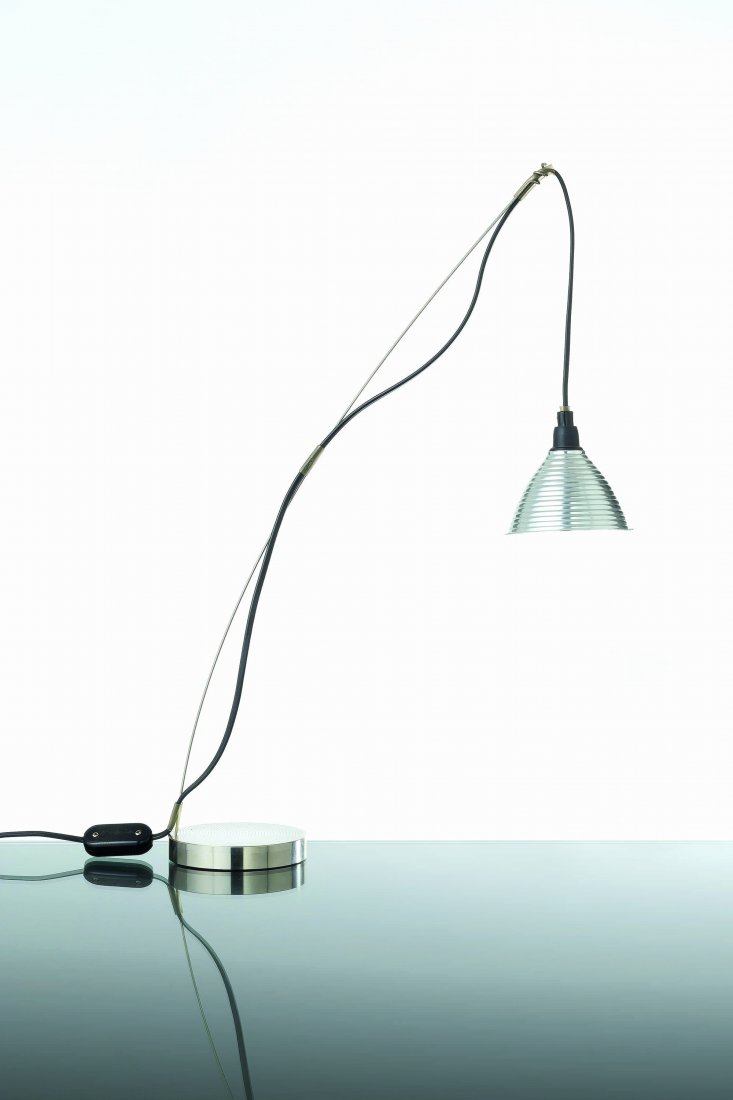 INGO MAURER: Lampada da tavolo Grasl Vulgaris, Jan Roth 1973. Acciaio spazzolato, alluminio. A TABLE LAMP BY I. MAURER altezza cm 46