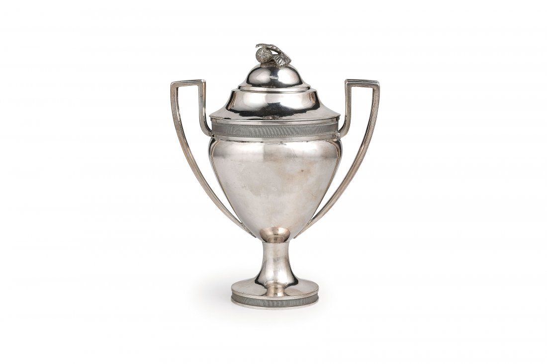 LOTTO DI OGGETTI IN ARGENTO, XIX-XX SECOLO (1 of 2)