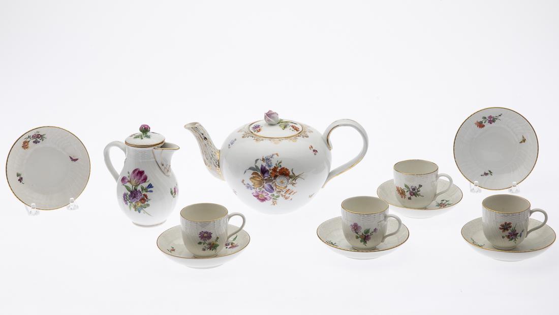 Berlin Royal Porcelain Tea Set and Viennese Teapot: Property from a private collection, Savannah, GA comprising Berlin Royal Porcelain tea set of four small teacups, 6 small saucers, and a creamer, all marked on base, and a Royal Vienna teapot, marked 