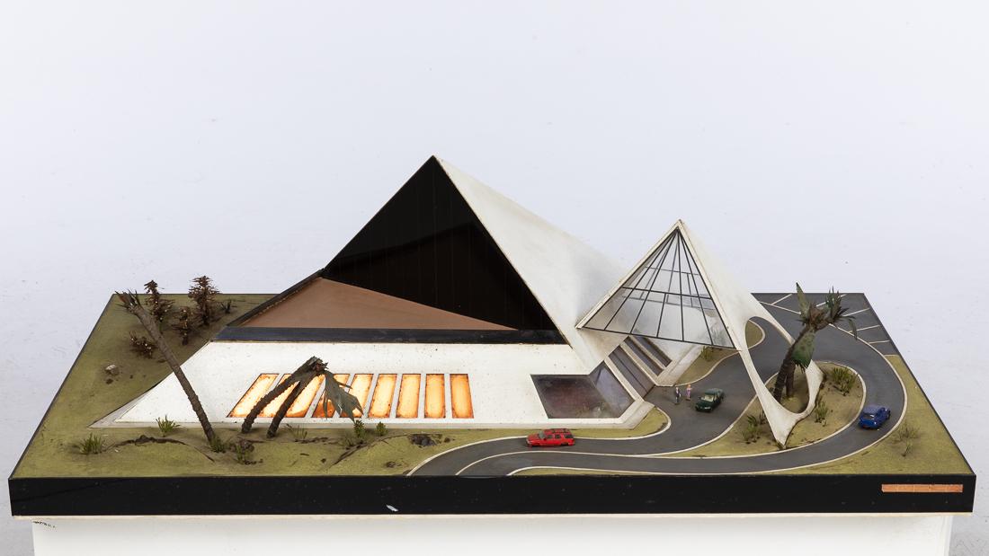 John Bucci, Nightclub/Restaurant Concept Model: (Illinois, 1935-2019), multimedia concept model for a nightclub/restaurant building. H. 15 in. x W. 40 in. x D. 22 3/4 in. John Bucci, who worked from a studio in Chicago, created concept cars, one of