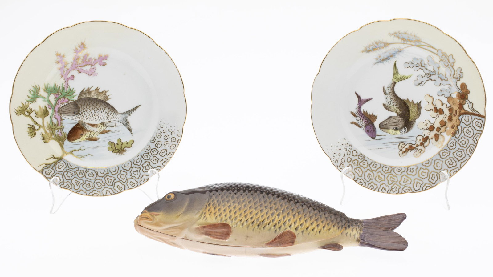 Meissen Carp-Form Box & Pair of Carlsbad Fish Plates: Meissen Carp-Form Box and a Pair of Carlsbad Fish Plates, fish box with Meissen mark and inscribed '2340' on base, one plate marked 'Carlsbad' the other unmarked. MEASURMENTS: Height: of box 2 3/4 in.