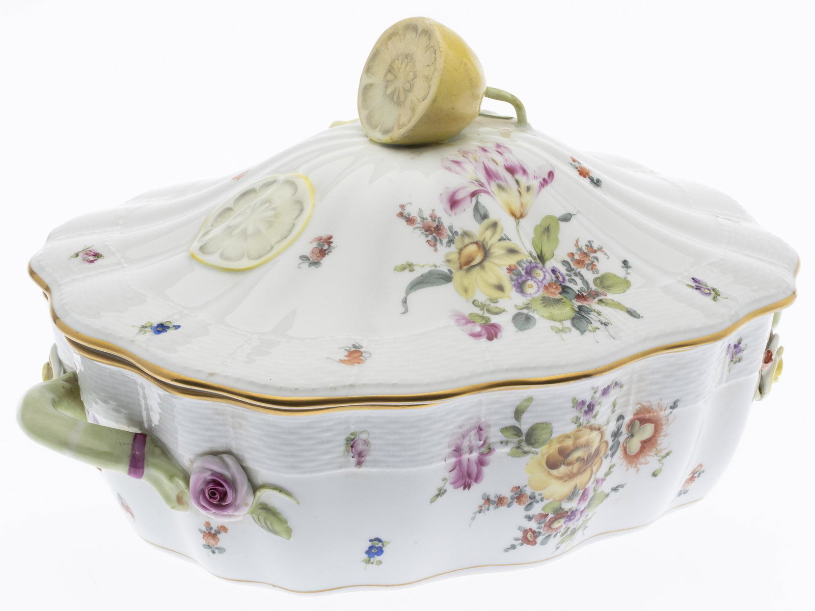Herend Oval Lidded Tureen with Lemon Finial: Herend Oval Lidded Tureen with Lemon Finial, decorated with lemons and flowers. MEASURMENTS: Height: 8 in. x Width: 13 in. x Depth: 10 1/2 in.