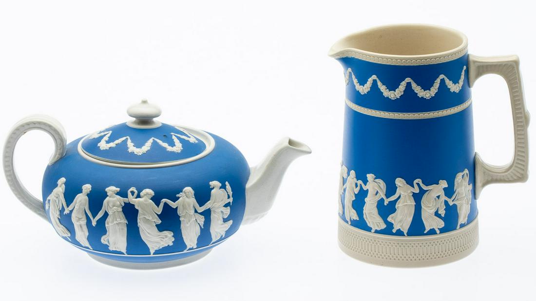 Copeland Jasperware Teapot and Pitcher (1 of 7)
