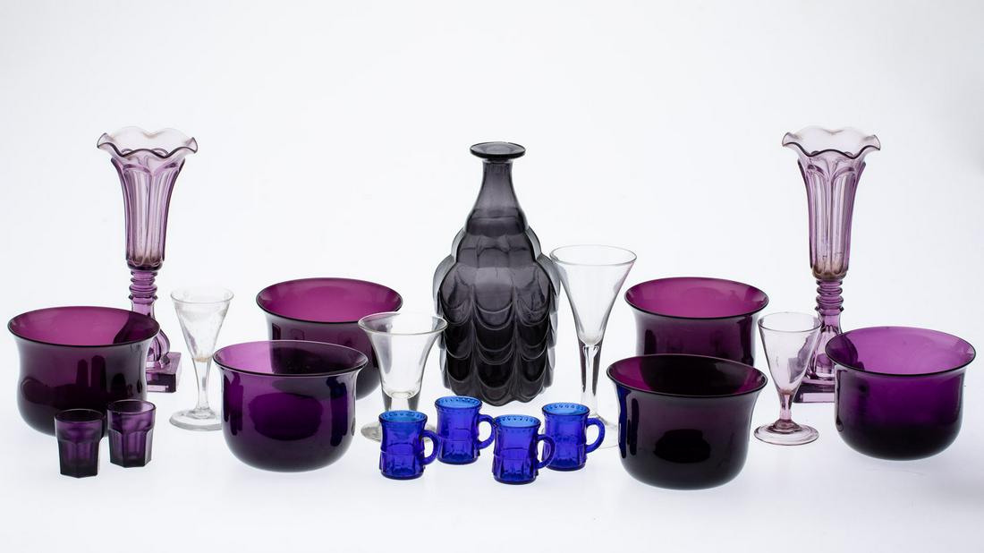 19 Miscellaneous Pieces of Glass, 18th and Later (1 of 13)