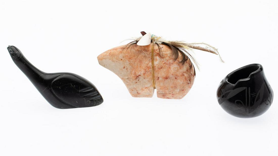 3 Native American & Inuit Ceramic & Stone Articles (1 of 7)