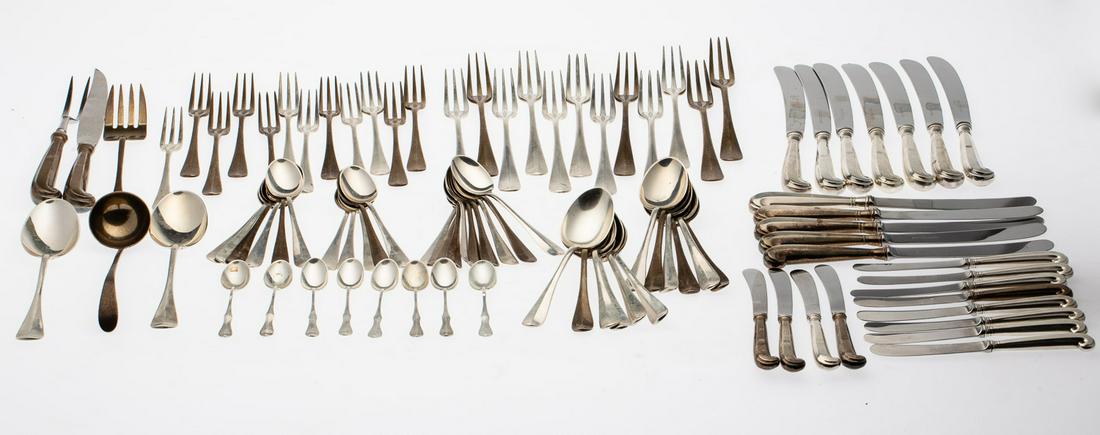 Stieff Queen Anne Williamsburg Sterling Flatware (1 of 9)