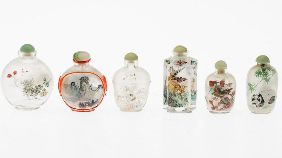 6 Chinese Painted Glass Snuff Bottles (1 of 11)
