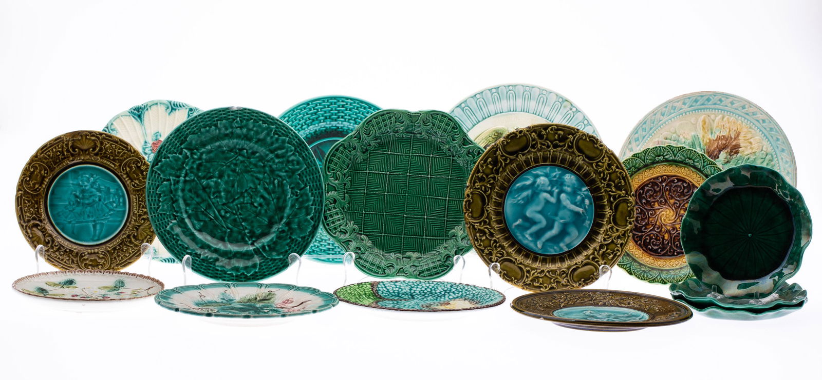 16 Various Majolica Plates (1 of 11)