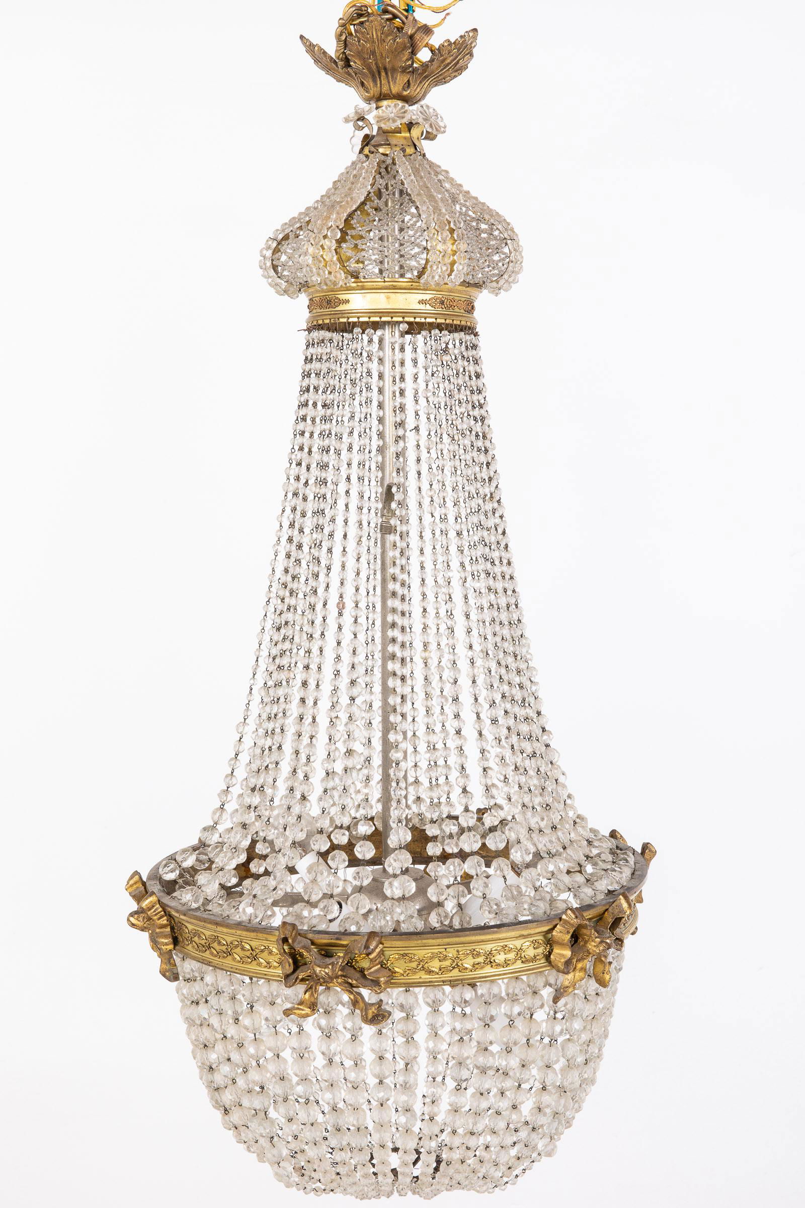 French Style Gilt Metal and Glass Chandelier (1 of 7)