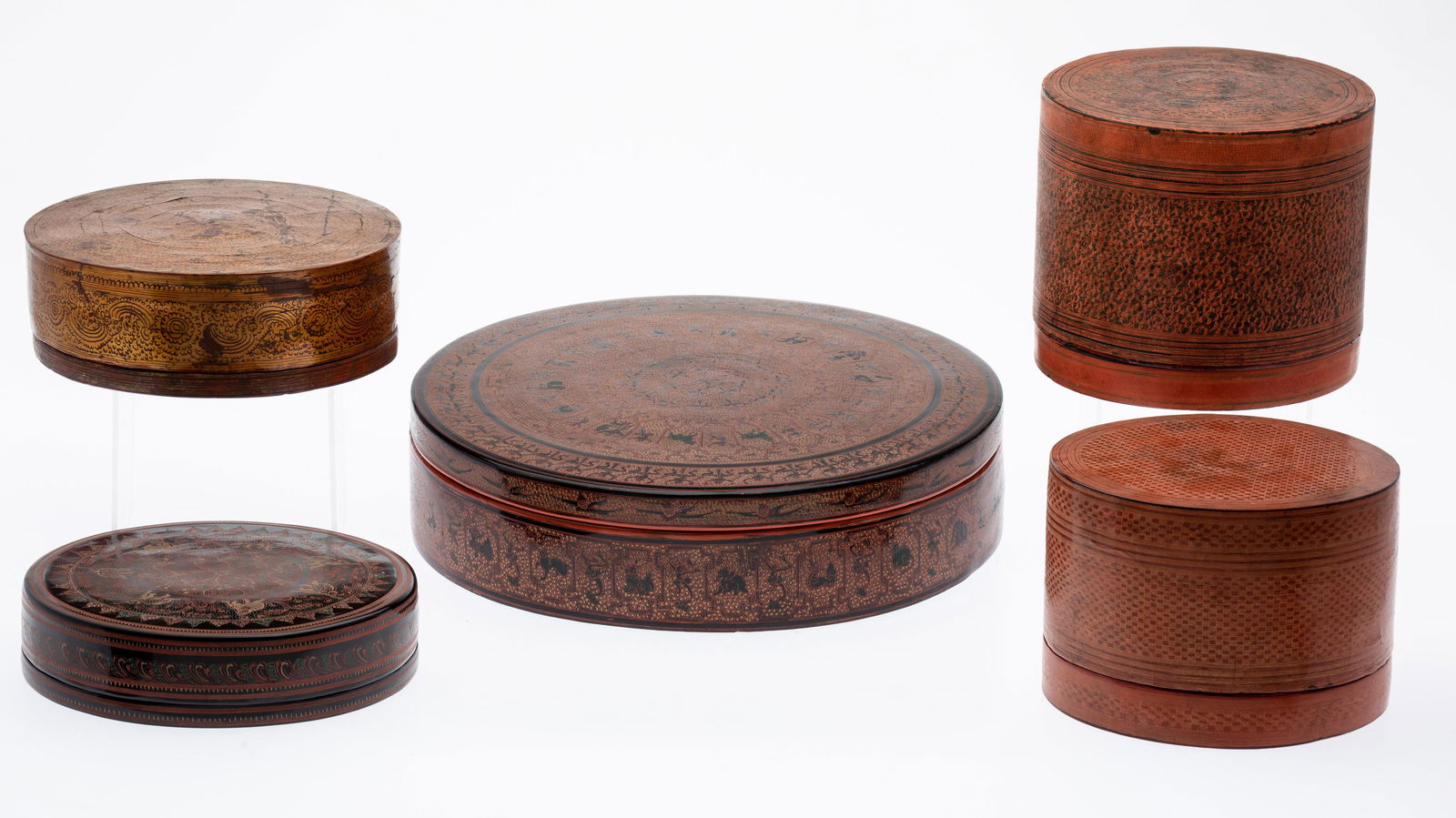 5 Burmese Lacquer Betelnut Boxes (1 of 12)