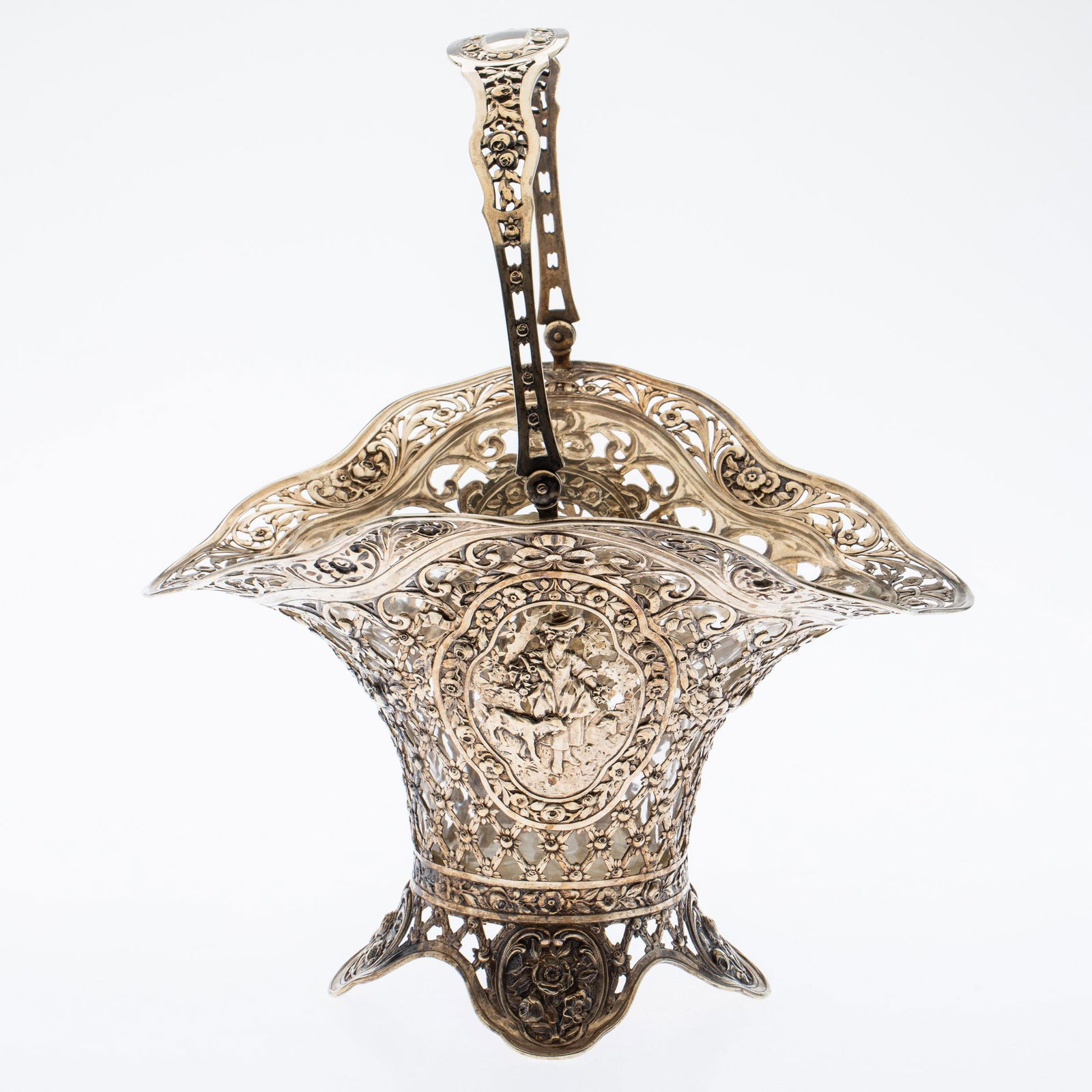 Continental Silver Basket (1 of 11)