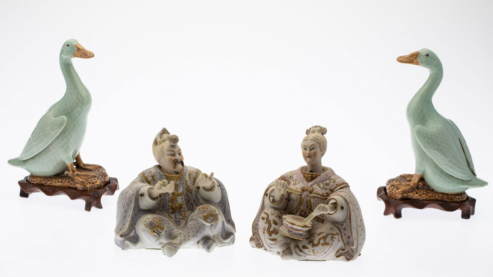 Pair of Bisque Bobble Heads and Chinese Ducks (1 of 14)