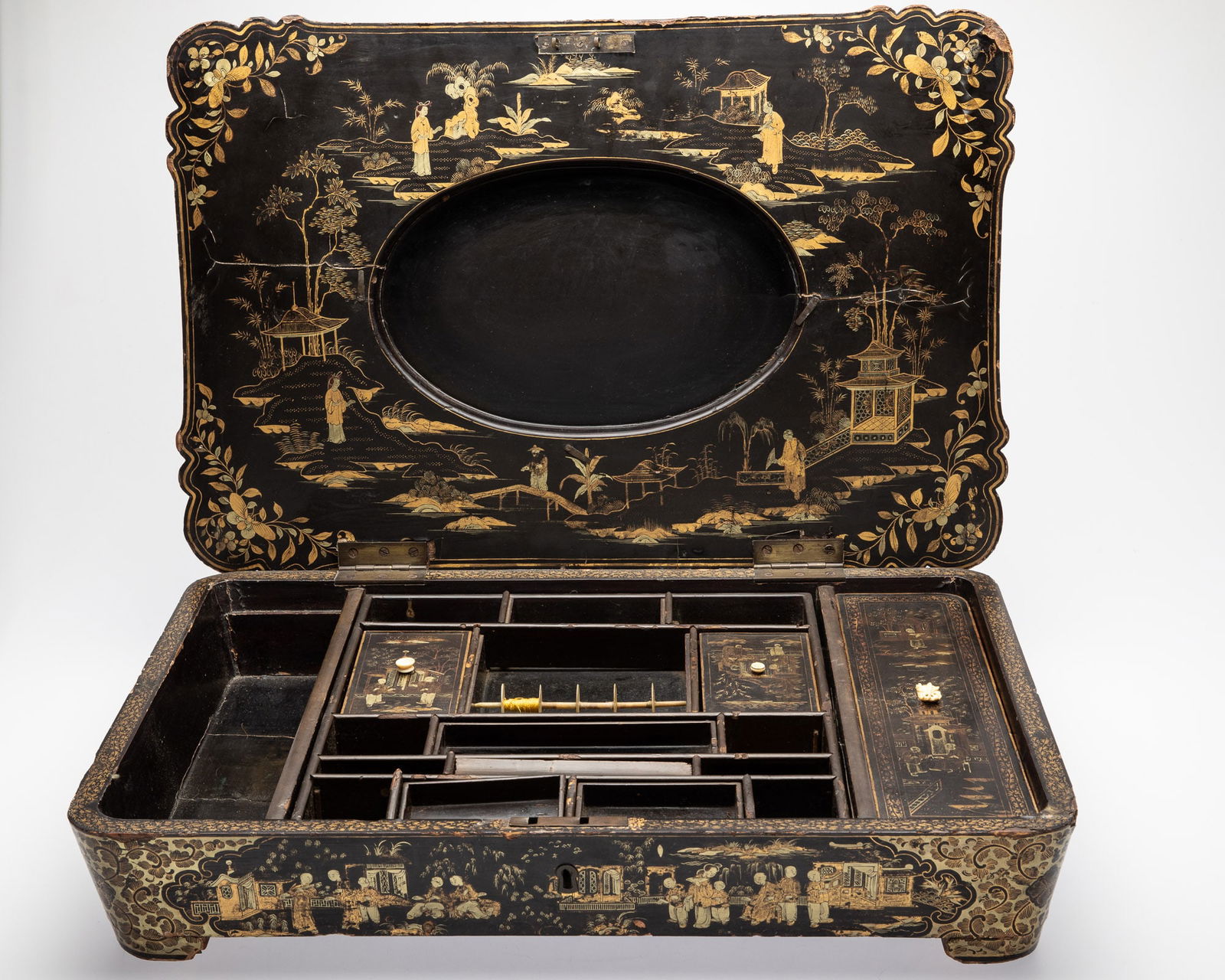 Large Chinese Black Lacquer Sewing Box, 19th Century (1 of 20)
