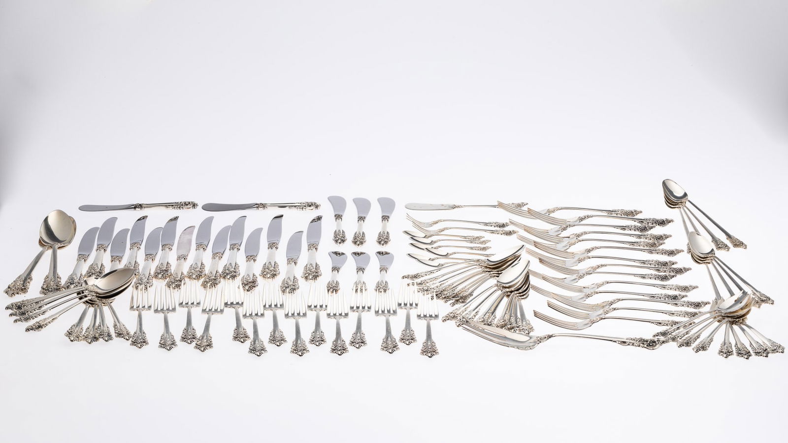 Wallace Grand Baroque Sterling Flatware, 102 pcs. (1 of 14)