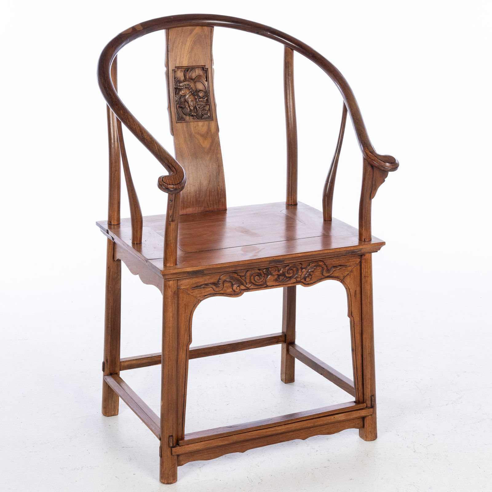 Chinese Huanghuali Horseshoe-Back Armchair, 18th C (1 of 20)