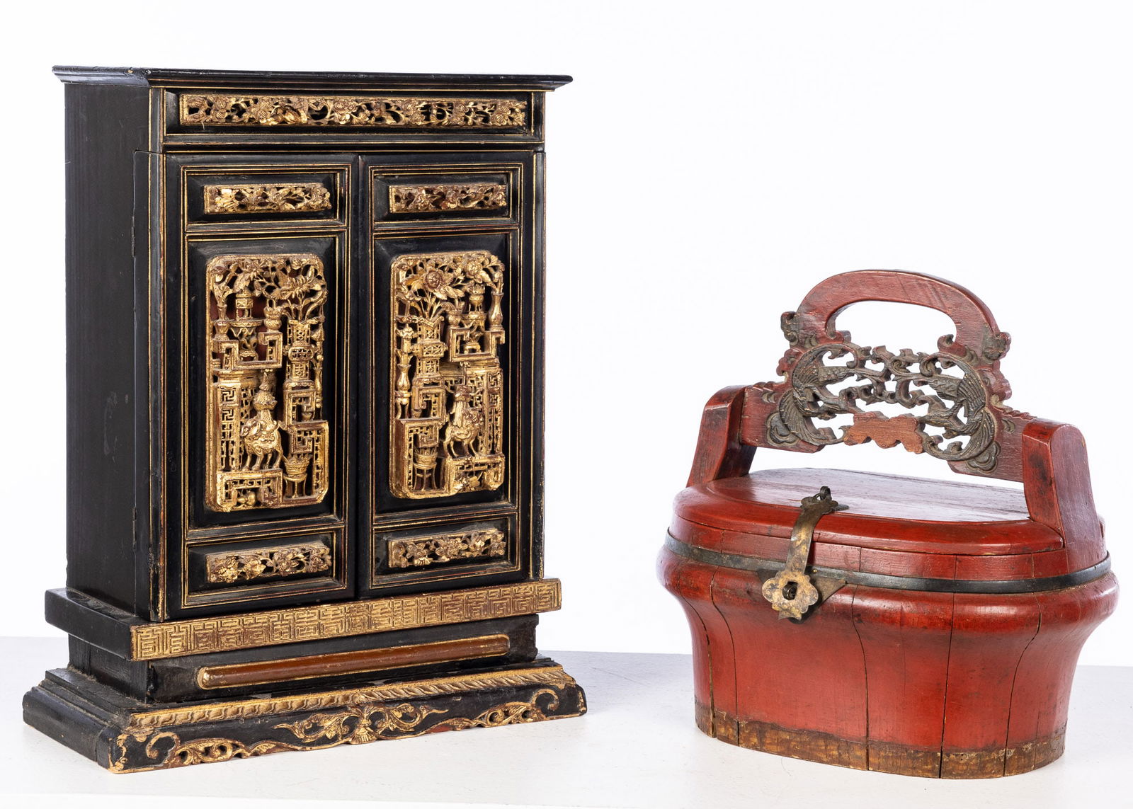 Chinese Lacquer Small Shrine & Indian Wedding Basket (1 of 20)