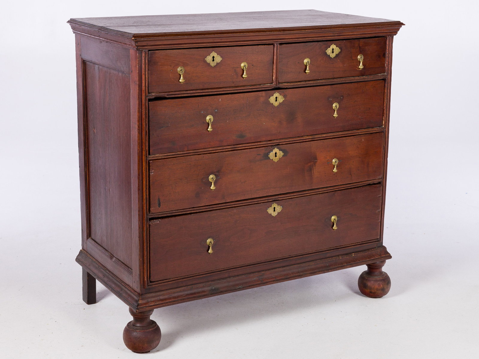 William and Mary Walnut Chest of Drawers, 18th C (1 of 13)