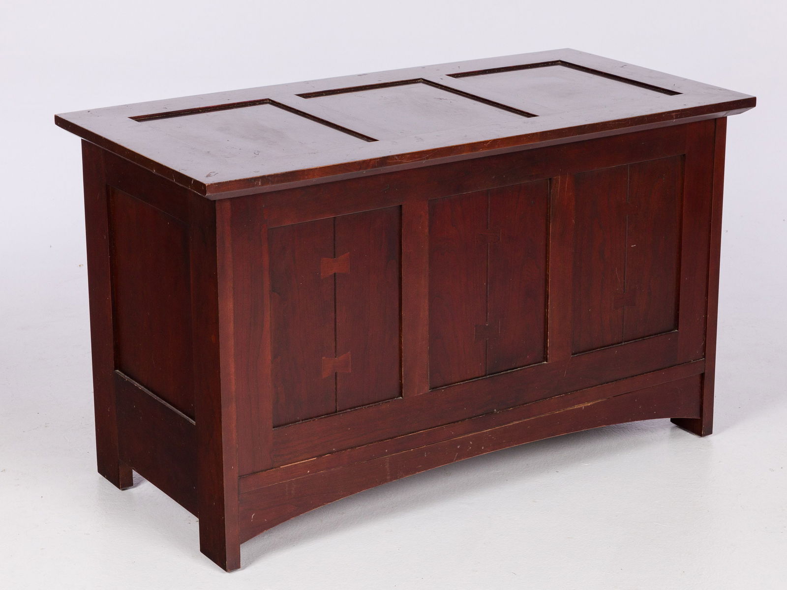 Stickley Cherrywood Blanket Chest (1 of 10)
