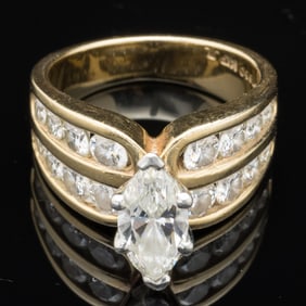 1.01 Ct Diamond and 14K Gold Ring