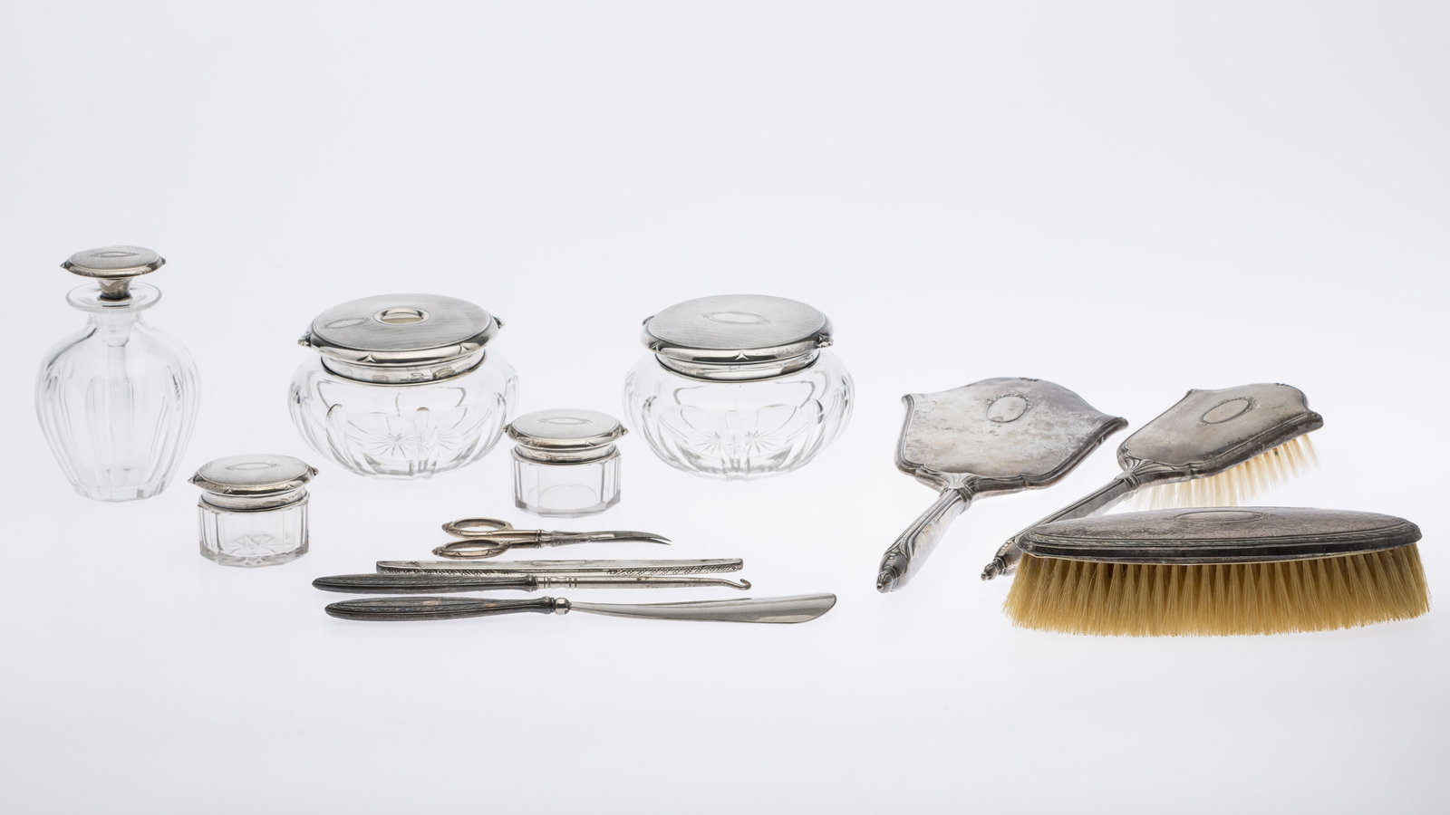 Group of 12 Sterling & Glass Dressing Table Articles (1 of 13)