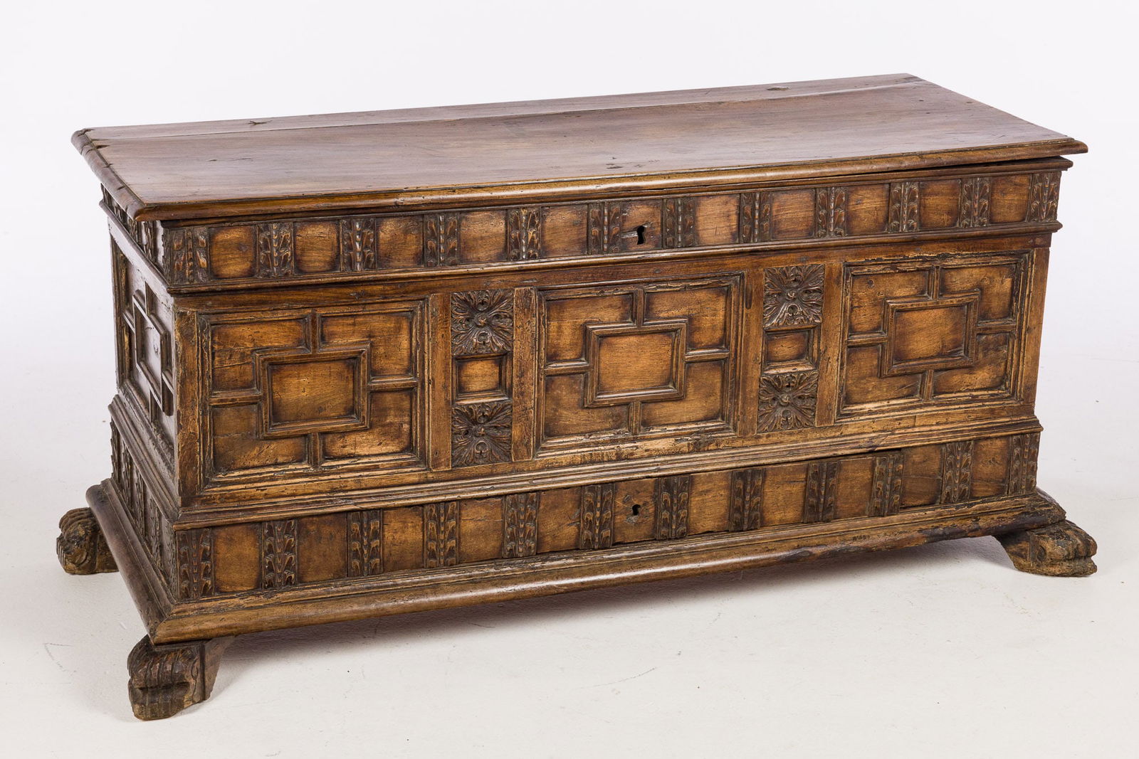 Italian Renaissance Walnut Coffer, 17th Century (1 of 19)