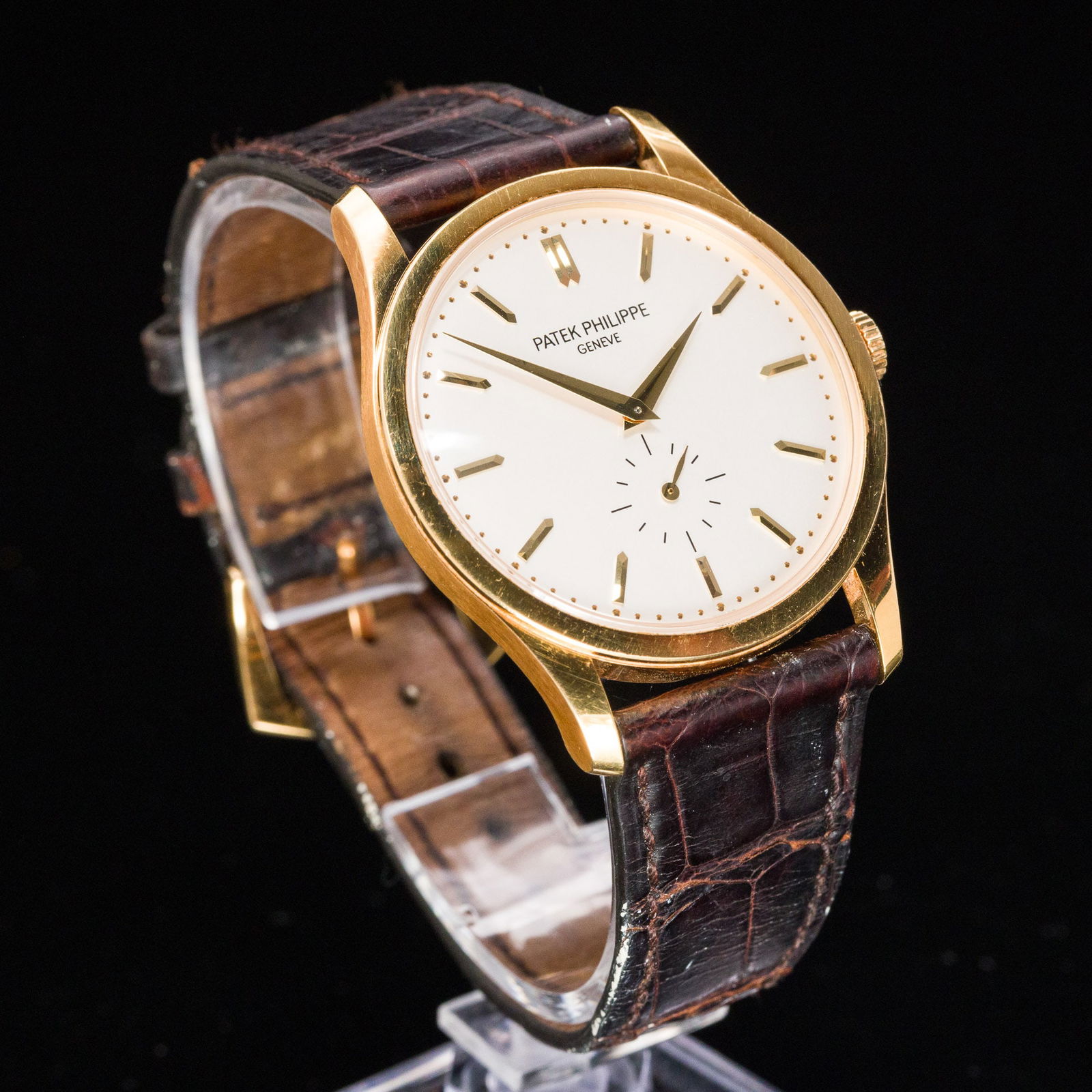 Patek Philippe Calatrava 18k Men's Wristwatch (1 of 17)