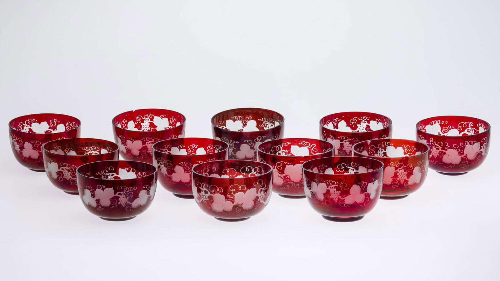 12 Bohemian Red Cut to Clear Bowls (1 of 8)