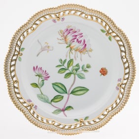Flora Danica Lonicera Periclymenum L. Charger Plate
