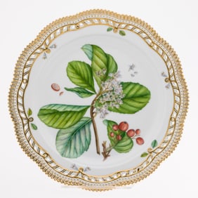 Royal Copenhagen Flora Danica Lorbus Aria L. Crantz Plate