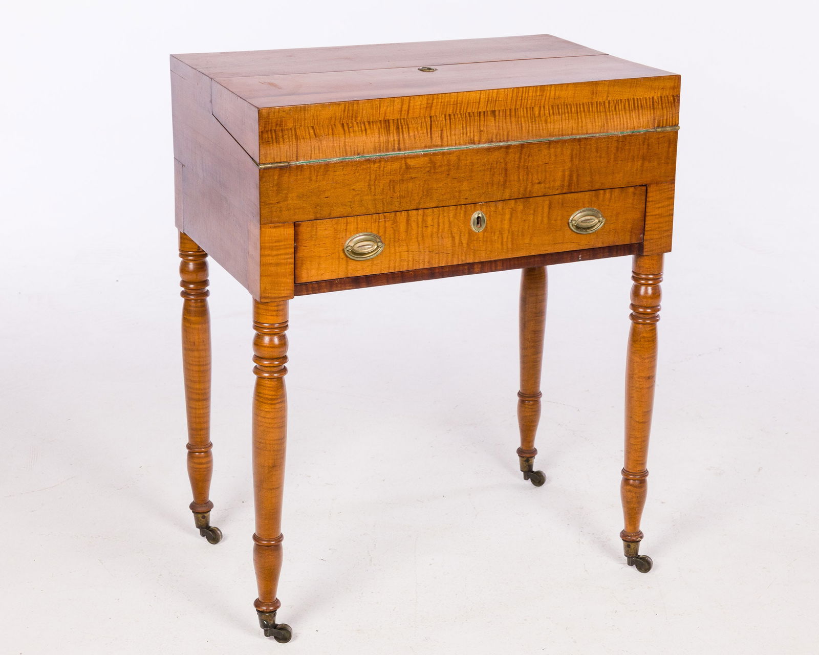 Federal Tiger Maple Desk, 19th Century (1 of 19)