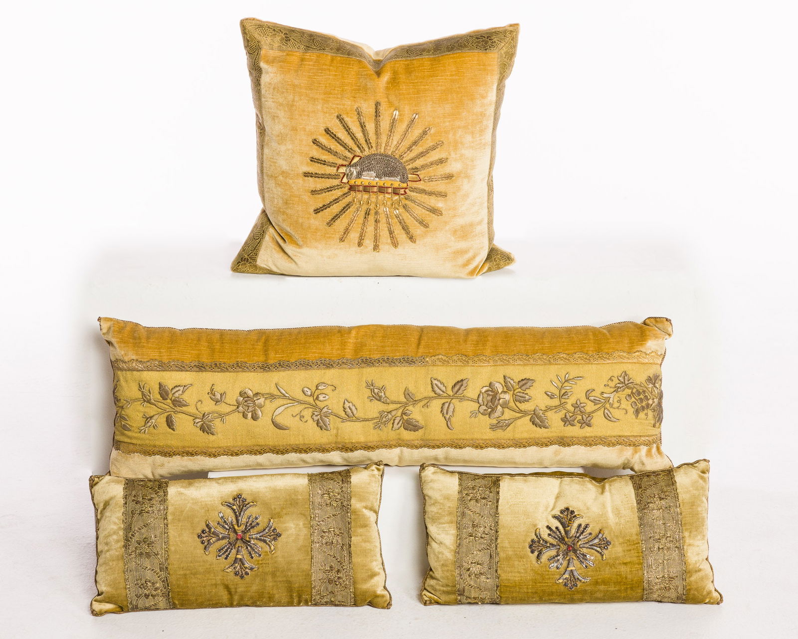 4 Velvet Pillows Made from an 18th Century Tapestry (1 of 10)