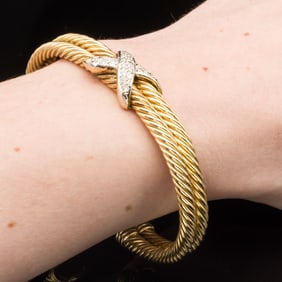 14K Gold and Diamond Bracelet with X Decoration