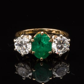 14K Gold Diamond and Emerald Ring