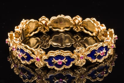 Undoaerre 18K Gold, Blue Enamel & Ruby Link Bracelet