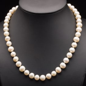 14K Gold and Cultured Pearl Necklace
