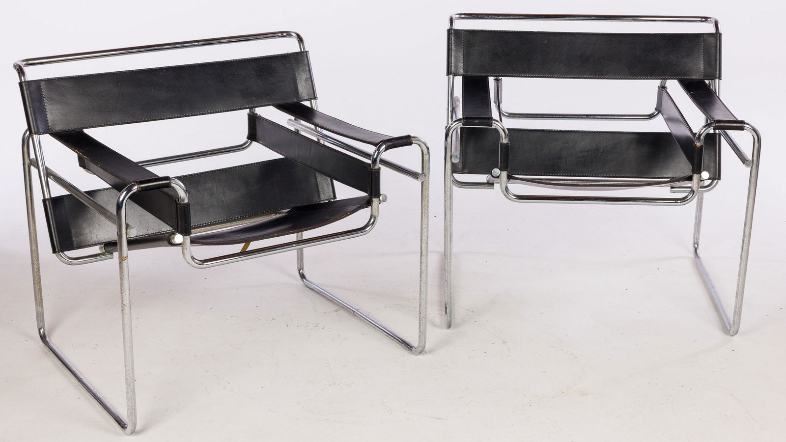 Pair of Marcel Breuer for Knoll Wassily Chairs (1 of 17)