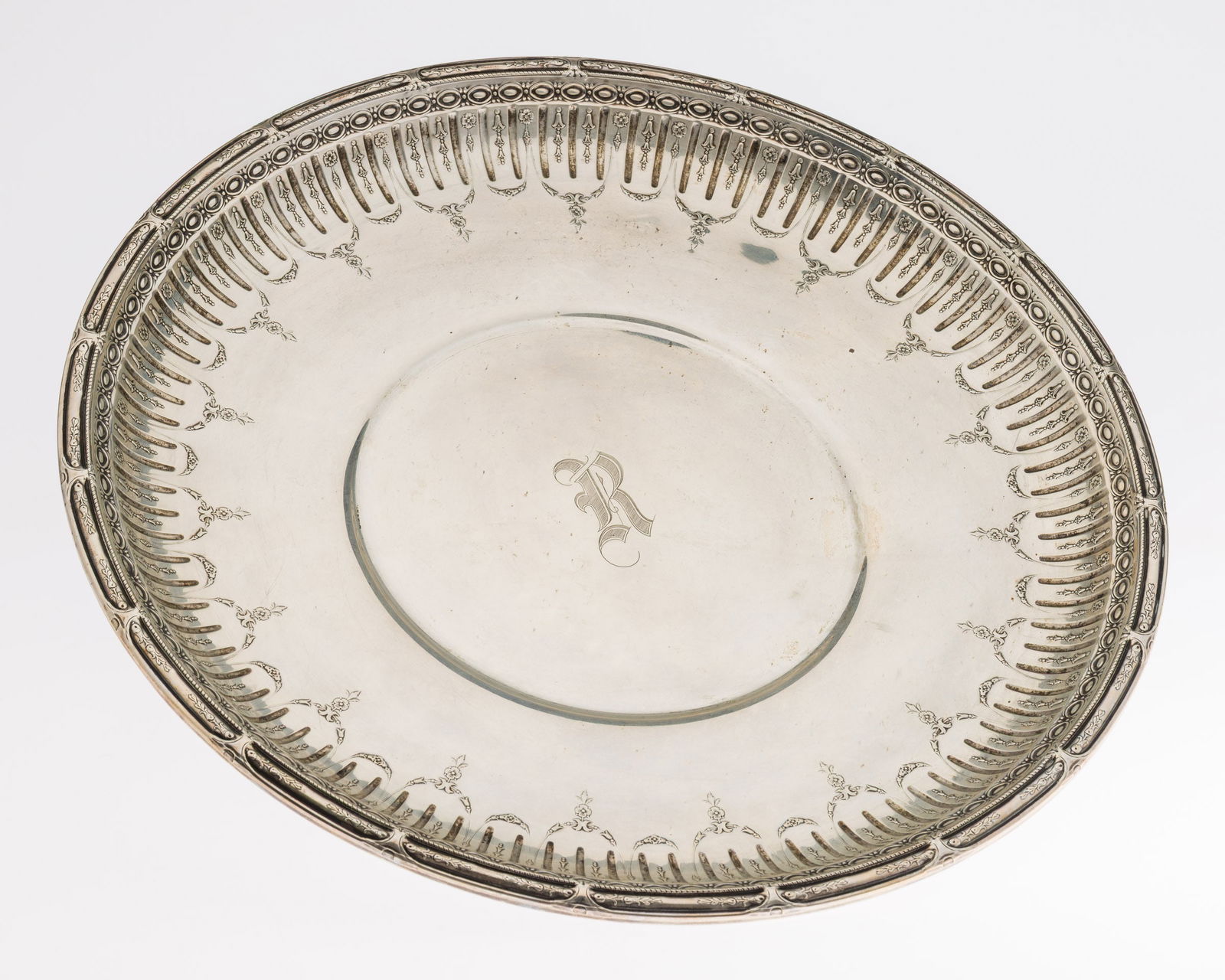 Gorham Sterling Marie Antoinette Pattern Charger (1 of 8)