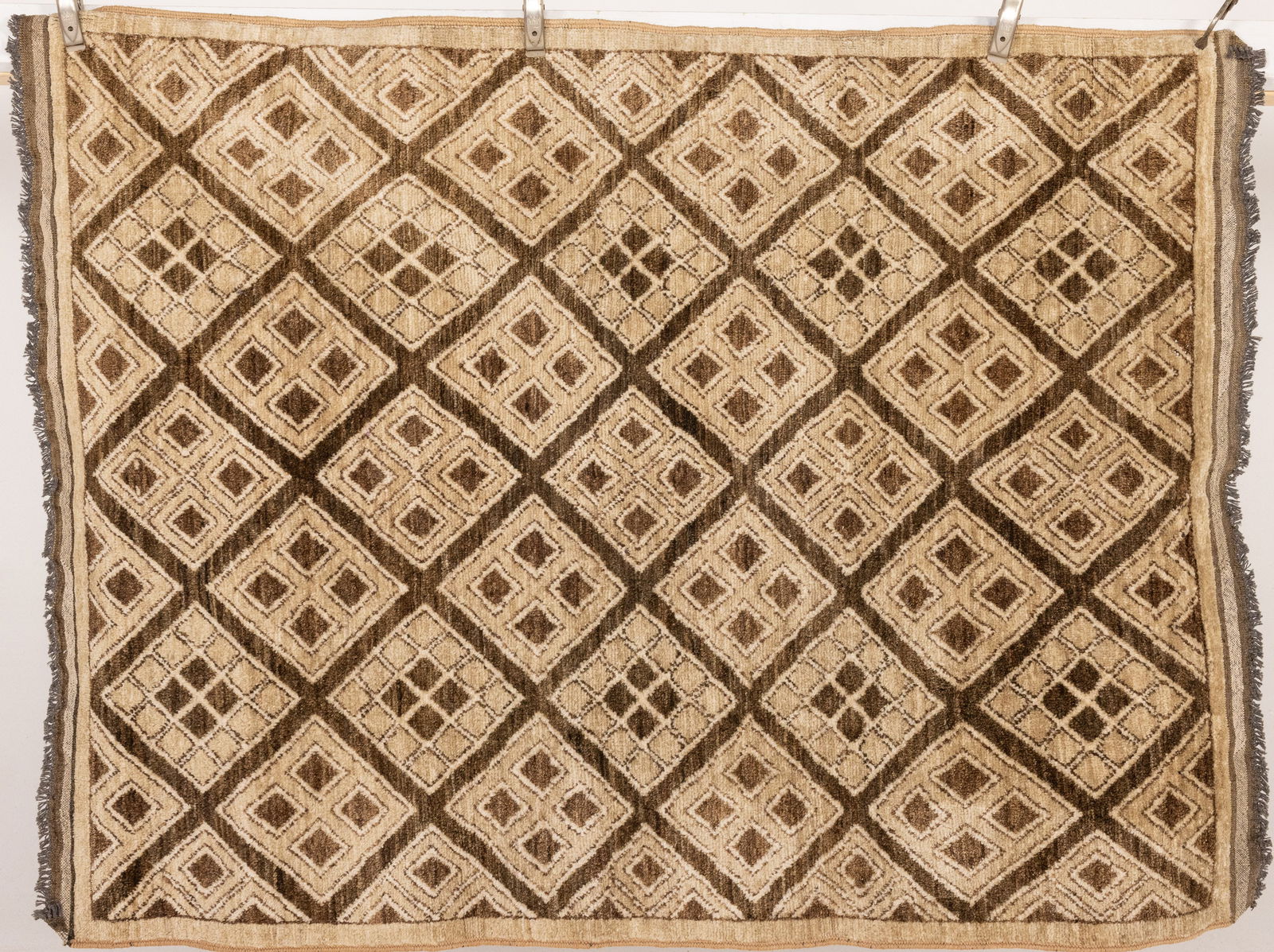 Contemporary African Wool Geometric Rug (1 of 7)