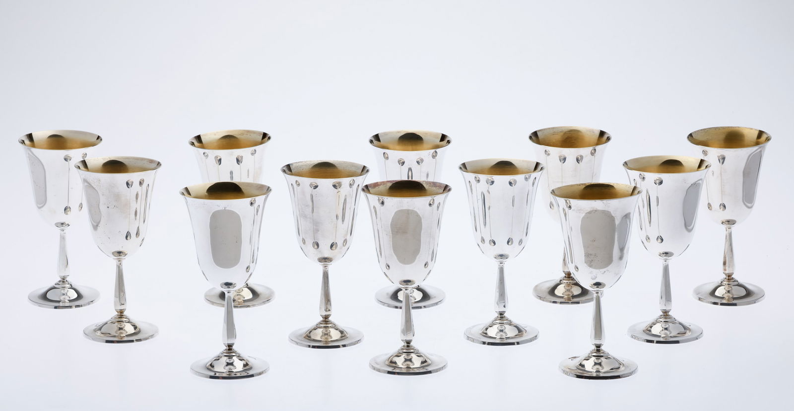 12 Meriden Brittania Co. Sterling Silver Goblets (1 of 8)