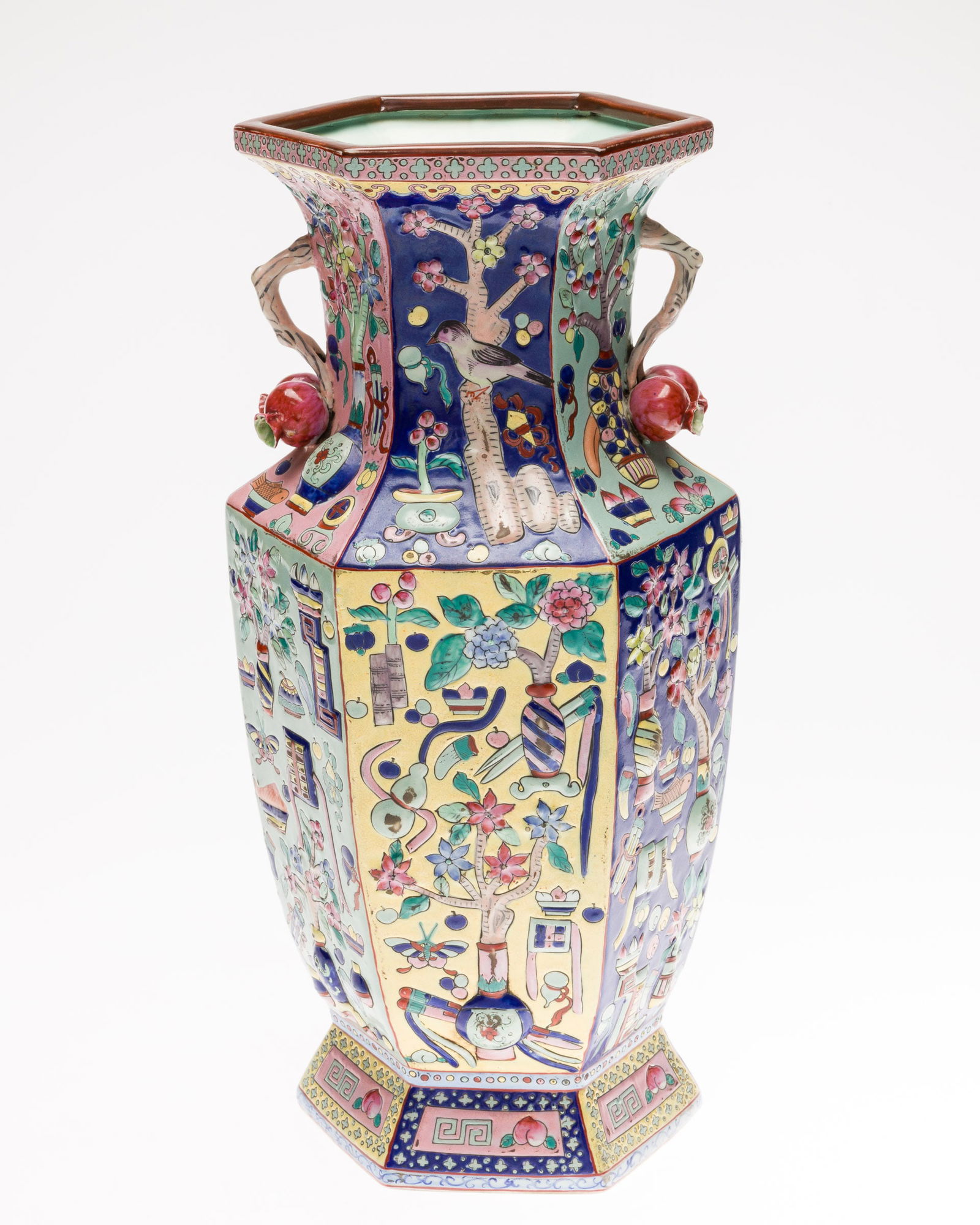 Chinese Polychrome Painted Ceramic Vase (1 of 16)