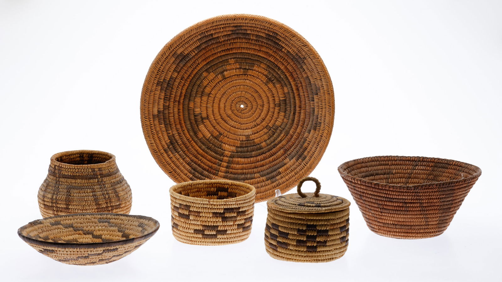 Group of 6 Vintage Native American Baskets (1 of 11)