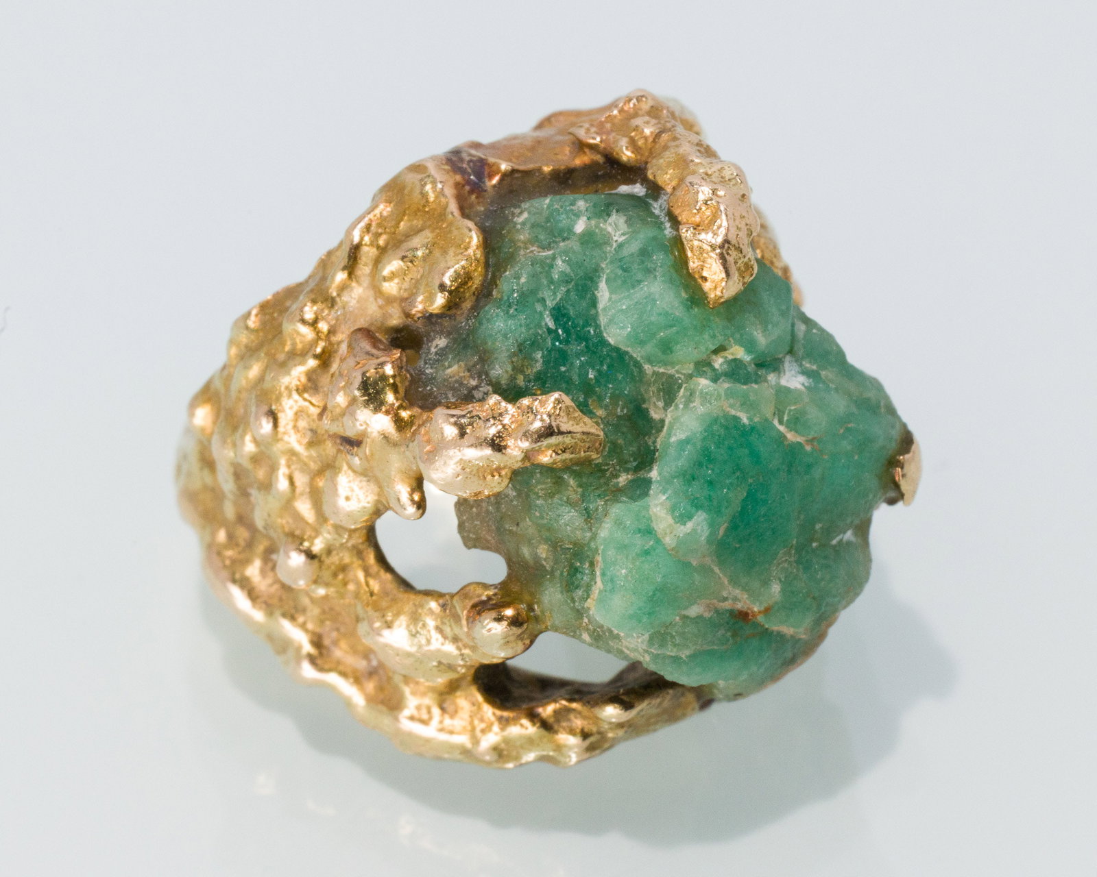 14K Yellow Gold Ring with Natural Chrysoprase, Size 4.75: Description: 14K Yellow Gold Ring with Natural Chrysoprase, Size 4.75, 14K yellow gold branch-form band with natural chrysoprase rough. The band marked 14K. 20.23 grams overall. Measure