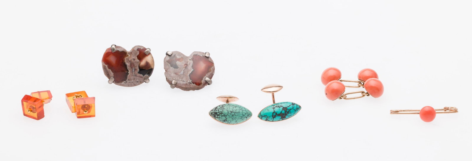 Group of 4 Cufflinks and a Pin: Property from a Private Collection, Jacksonville, FL Description: Group of 4 Cufflinks and a Pin, comprising a pair of cuffs with heart-shaped polished geodes in a silver setting (marked on pin);
