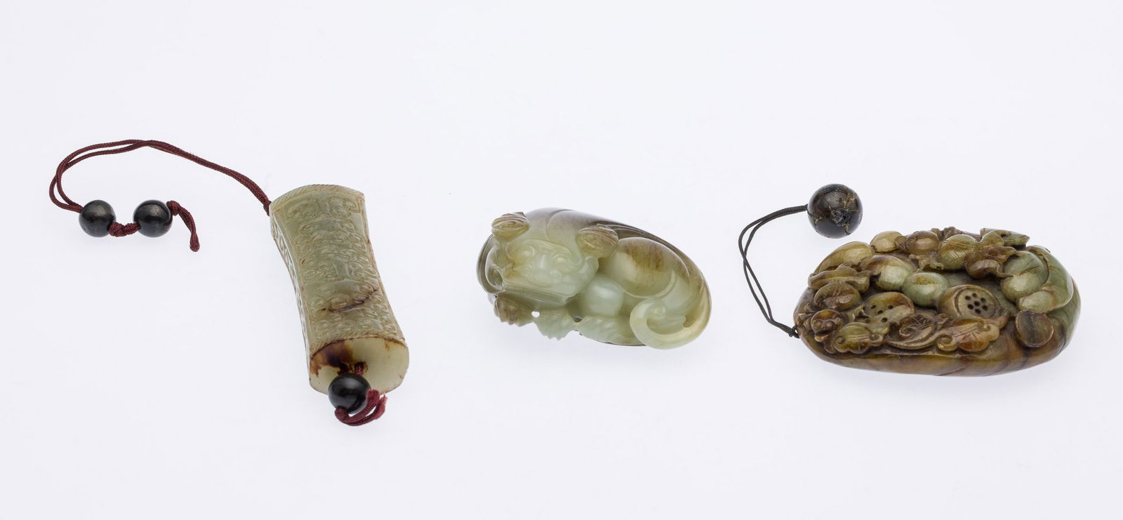 Two Carved Jade Pendants and Jade Foo Dog (1 of 11)