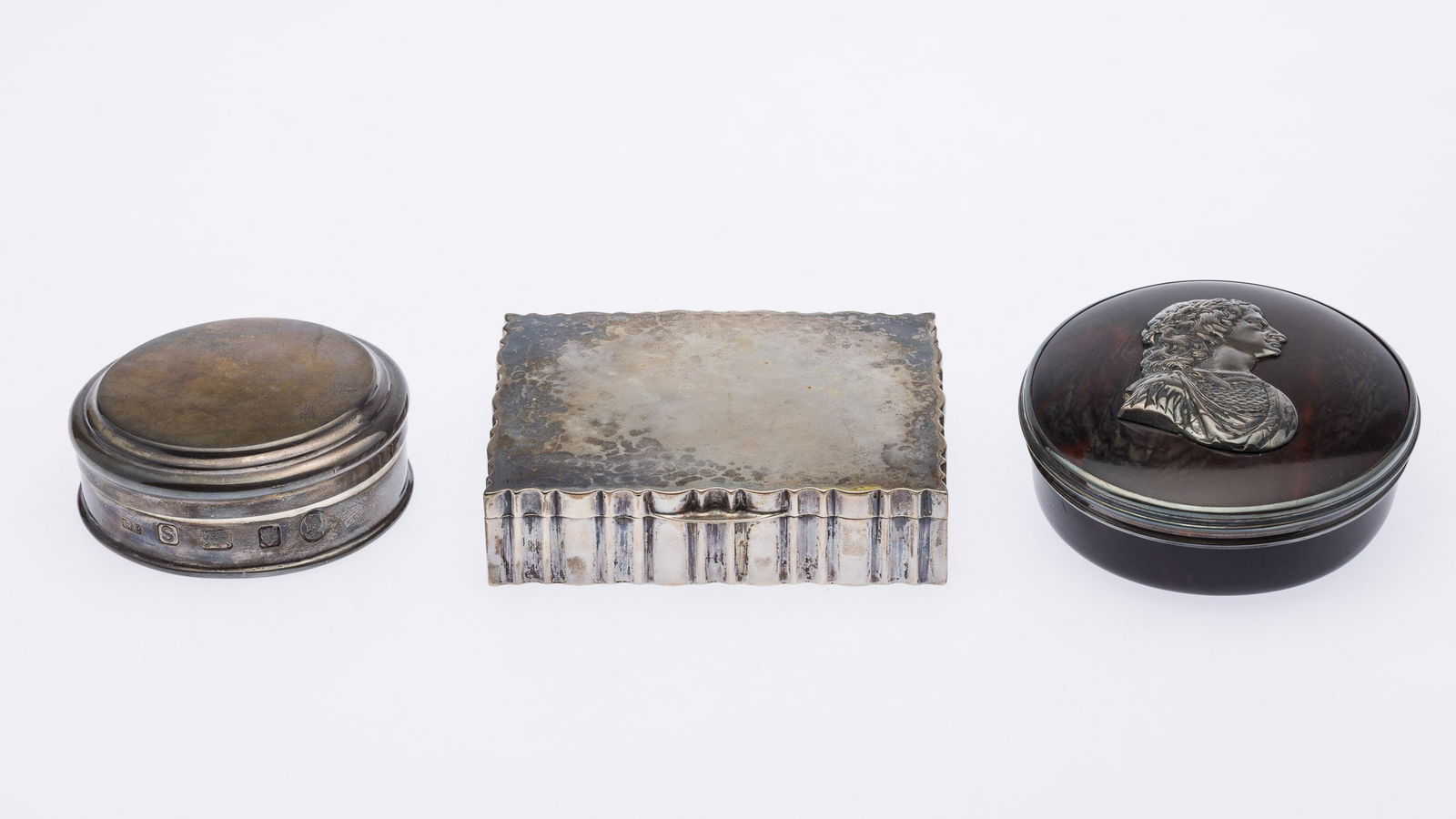 Two Sterling Silver Boxes and a Tortoiseshell Box (1 of 11)